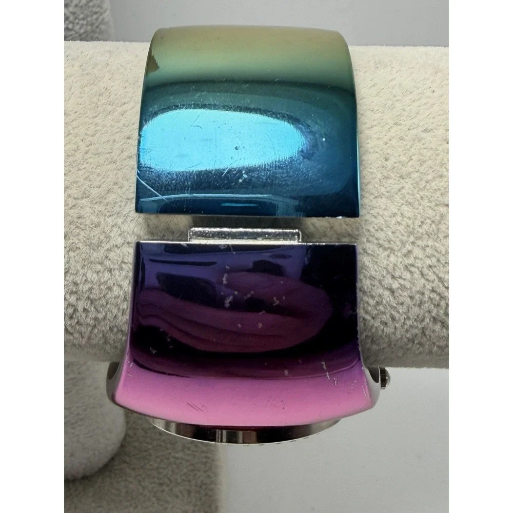 Bongo BG3271 Massive Ladies Cuff Watch New Battery 46MM 7.25